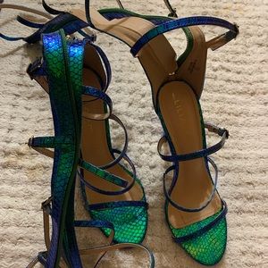 Super sexy Metallic snakeskin gladiator heels.